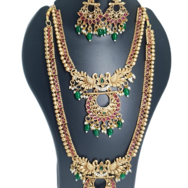 Antique Gold Finish Necklace Set with Peacock Motifs
